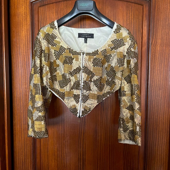 Robert Rodriguez Jackets & Blazers - Crop beaded blazer. Size 6, made in India. In a very good condition.